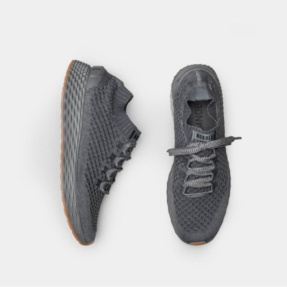 tennis shoes